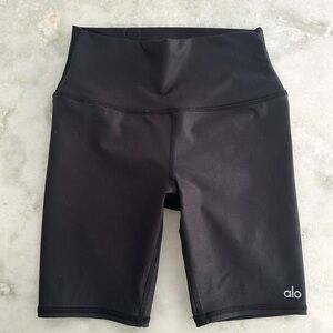 Alo yoga biker shorts